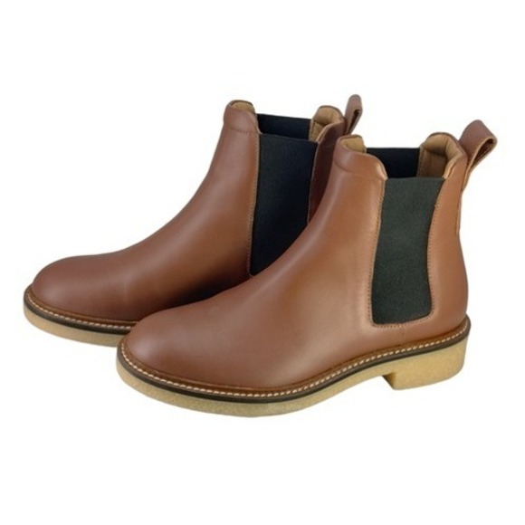 Everlane Shoes - Everlane The Italian Leather Chelsea Boot Tobacco‎ Brown Womens Size 5